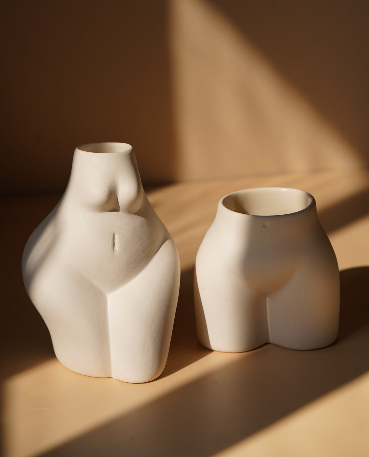 Torso Black Vase (Set of 2)