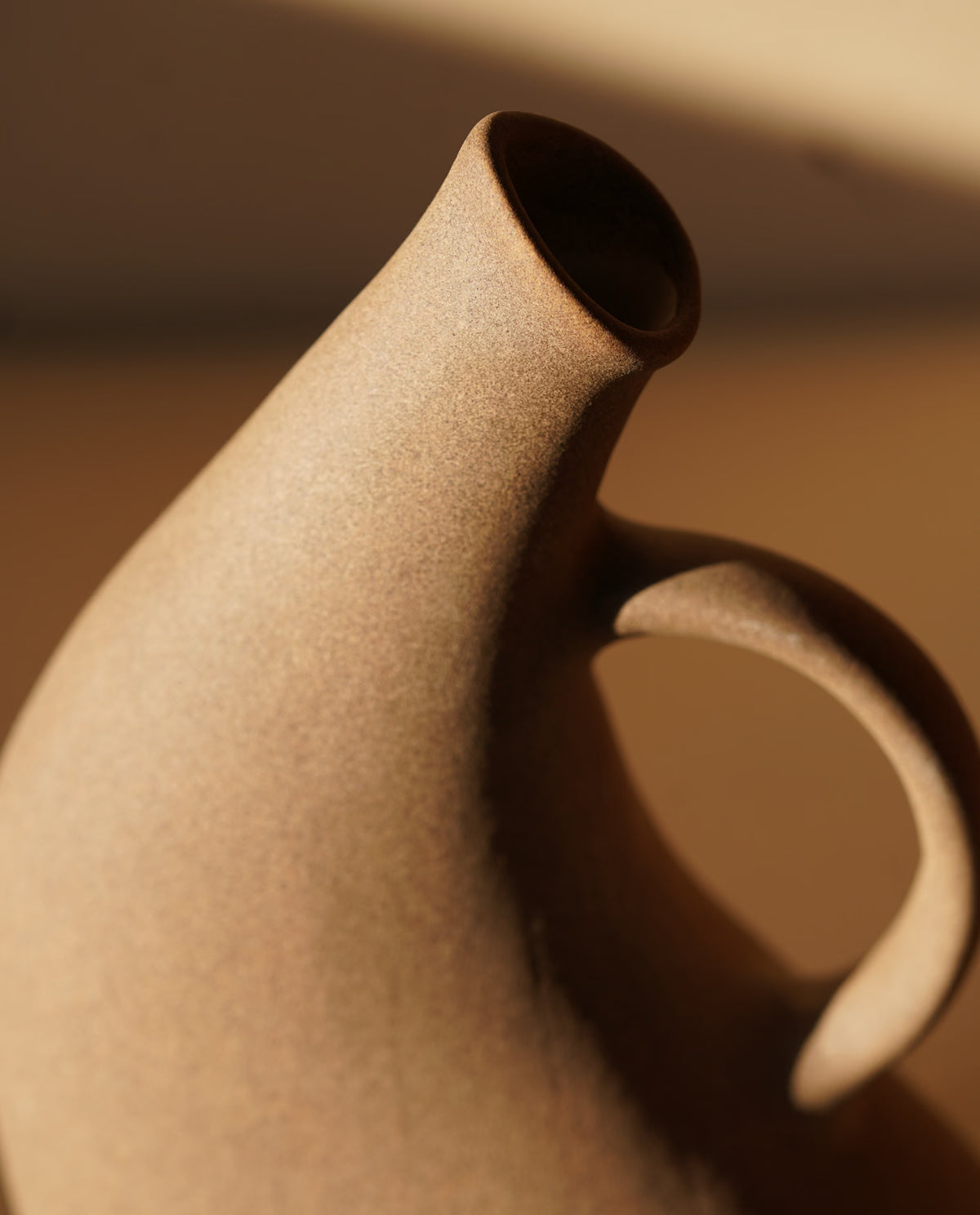 Hydria Vase