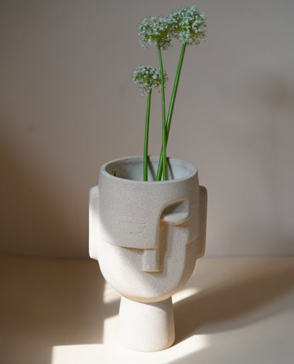 Abstract Face Vase (White)